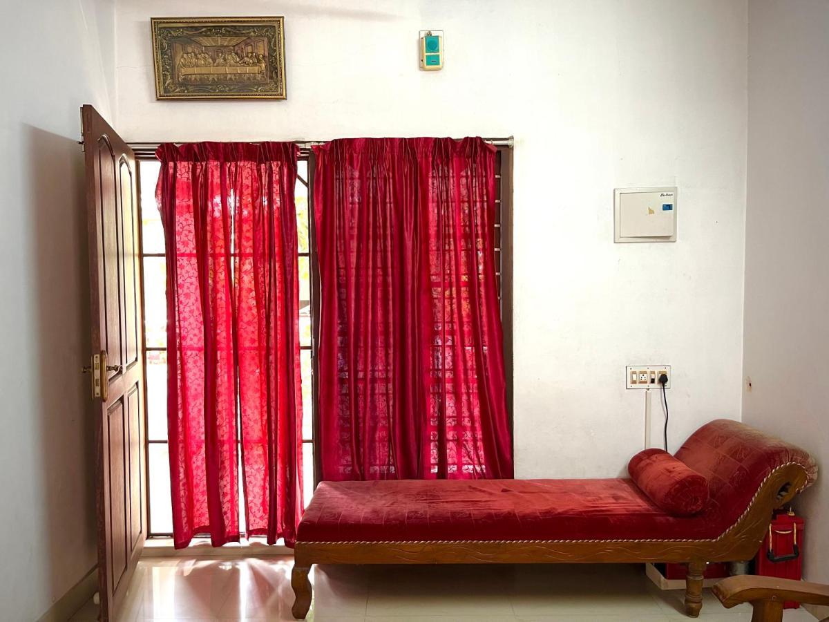 Benheal Homestay Kochi Exterior photo